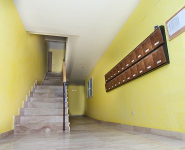venta-piso-valverde-majano-portal-comstrucciones-amb-segovia